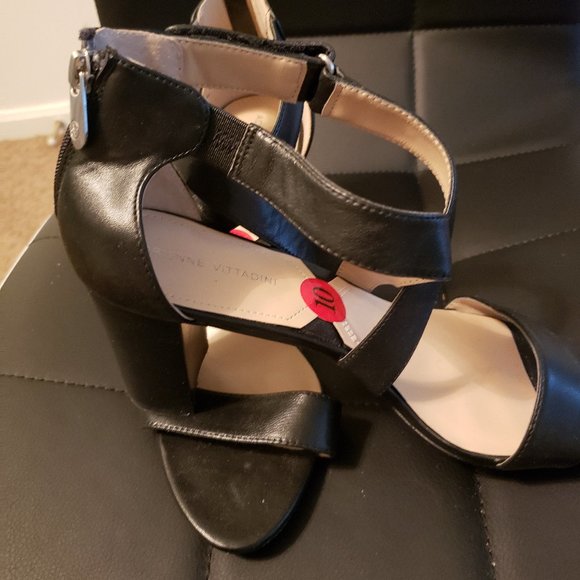 Adrienne Vittadini Shoes - Adrienne Vittadini Black Strap Sandal